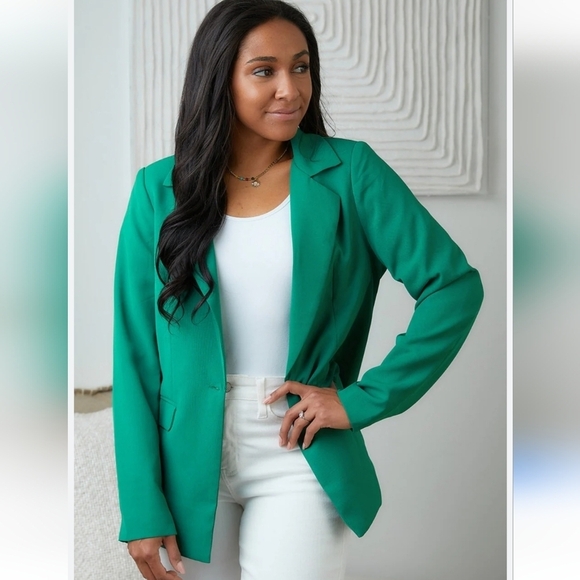 ANDREE by Unit Business as Usual Blazer in Emerald green. Size Small NWT - Picture 3 of 13